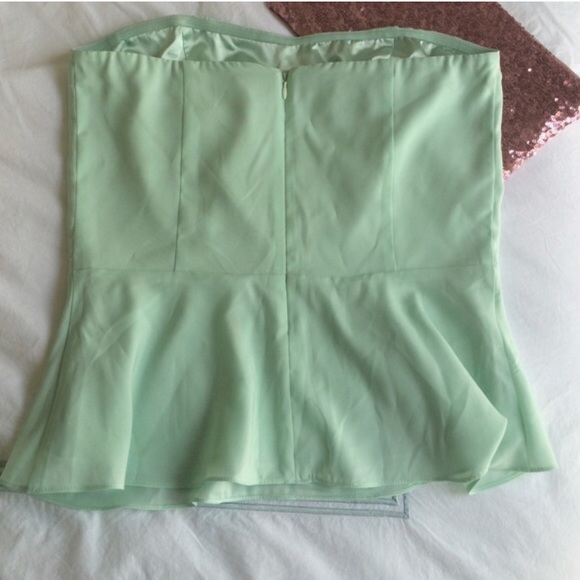 Mint green peplum strapless top - Picture 2 of 3